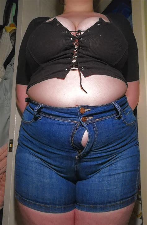 I look pregnant compared to two years ago! 💗💗💗 : r/StuffersNSFW