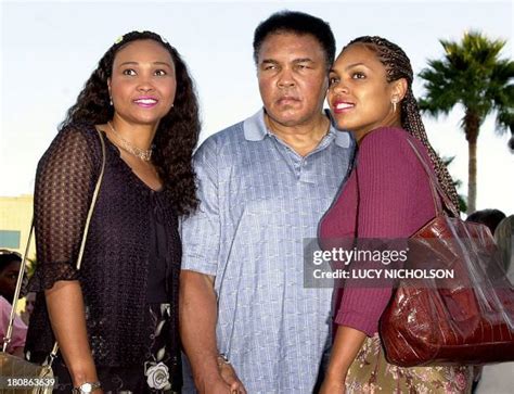 muhammad ali family   premium high res pictures getty images