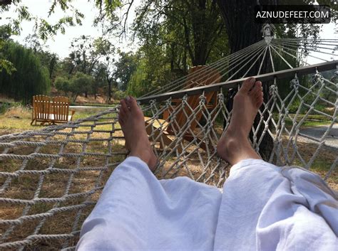 ANDREA ELSON Feet - AZNudeFeet