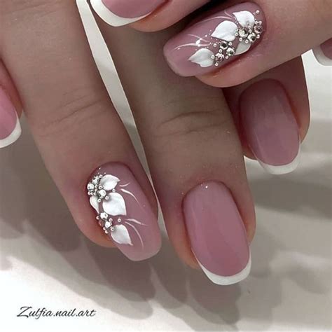 Pin by ———- on Köröm design | Bridal nails designs, Gel nails, Nail art ...