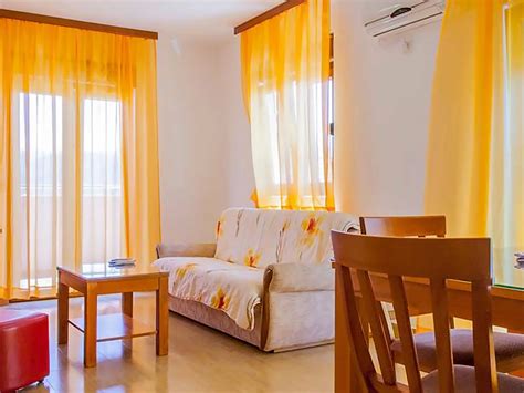 Villa Milica Djenovici Montenegro photo, price for the vacation from ...