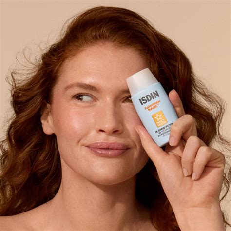 Fusion Water MAGIC | ISDIN