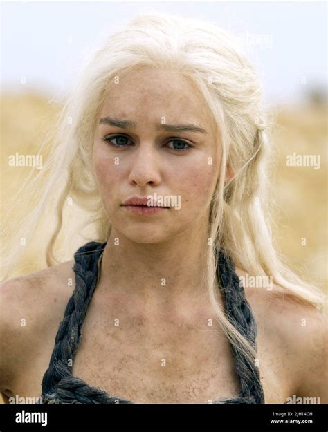 game  thrones emilia clarke  res stock photography  images alamy