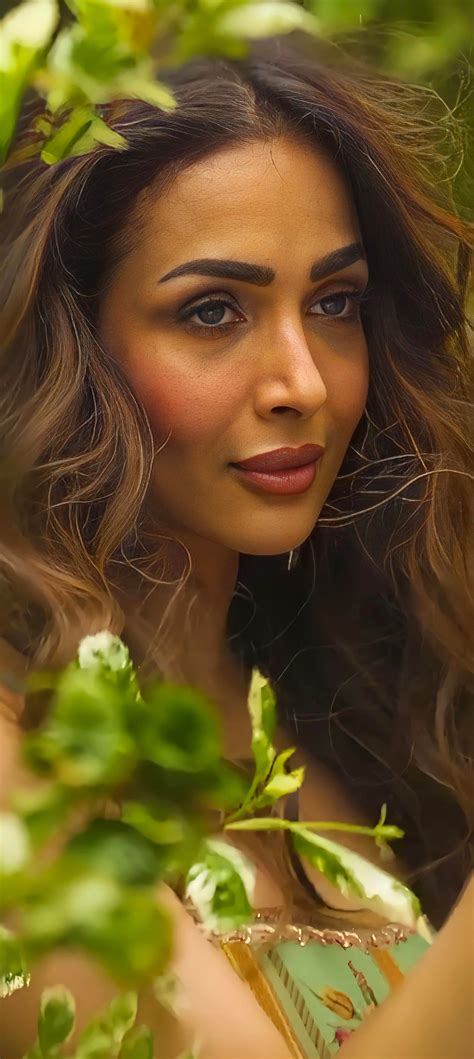 Malaika Arora Exotic Face 😘😍 : r/MalaikaAroraHot