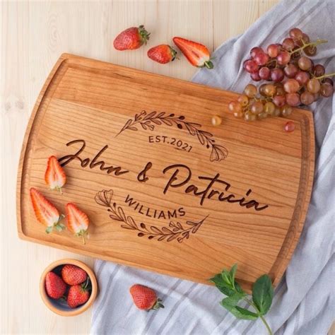 Custom Cutting Board Personalized | Wooden Wedding Gift - Forest Decor