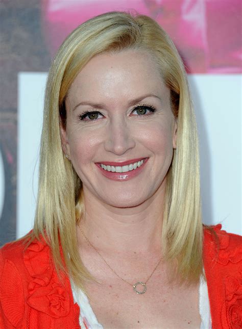 Angela Kinsey