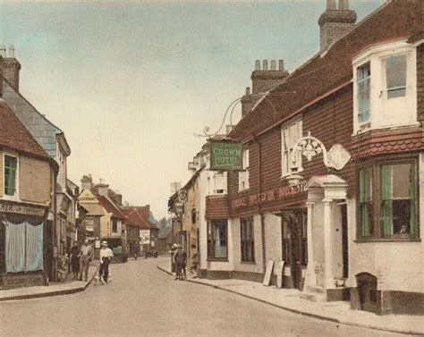 crown hotel ringwood