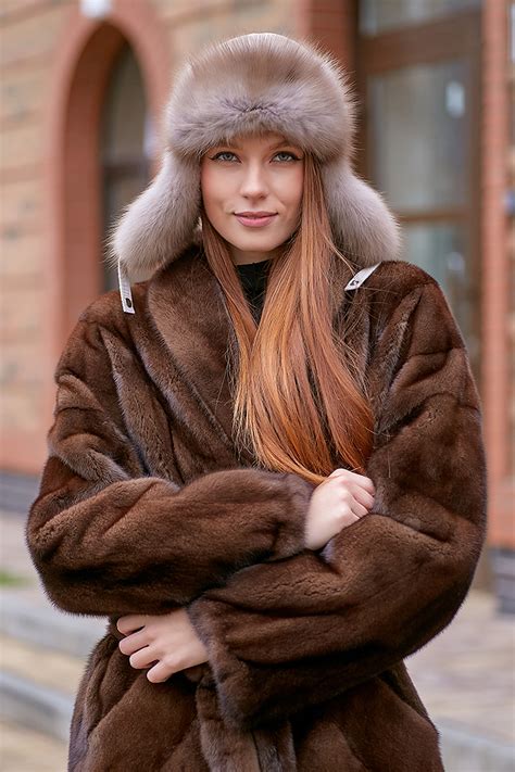 Ушанка из меха куницы | Кировская Меховая фабрика