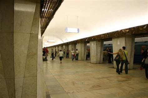 Kitay-Gorod Metro Station (Moscow, 1970) | Structurae