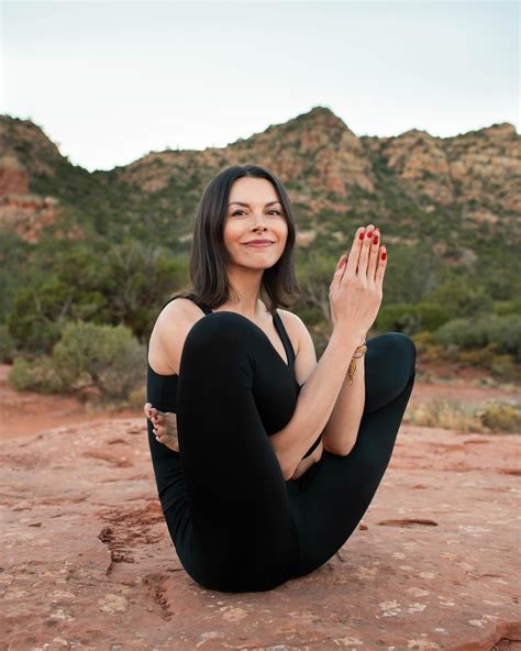 nicole autumn (@nicole_autumn_) • Instagram photos and videos