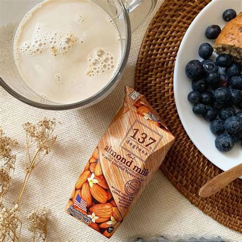 Jual 137 Degrees Almond Milk Original 180ml | Shopee Indonesia