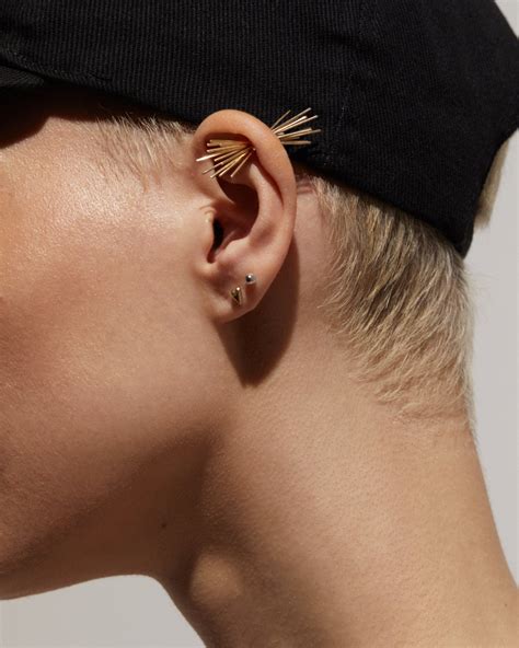 Avgvst jewelry выпустила новую коллекцию украшений для пирсинга ...