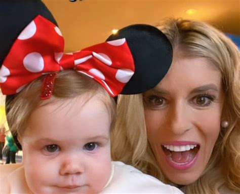 Youtuber rebecca zamolo welcomes first baby daughter zadie hope we ...