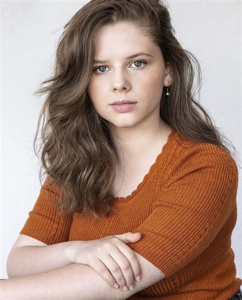 Lily Jones (@misslilyjones_official) • Instagram photos and videos