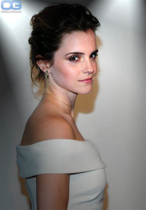 Emma Watson nude pictures, onlyfans leaks, playboy photos, sex scene
