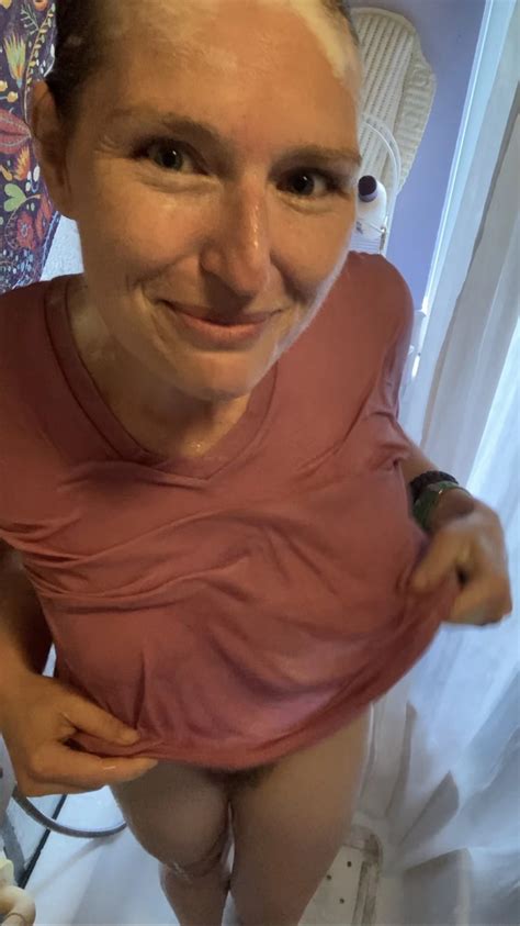 Wet T-Shirt Time - 12 Pics | xHamster
