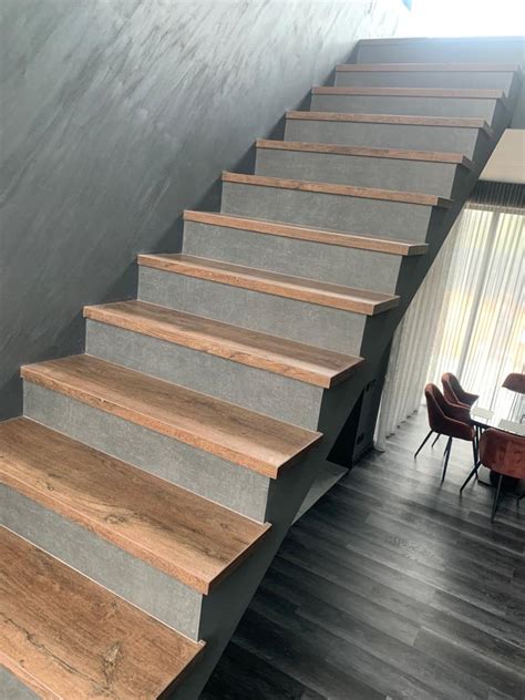 Ступени из керамогранита Step Wood Oak Reserv - Резка.ру