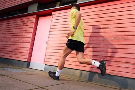 ESSENTIAL MARATHON DISTANCE KNOWLEDGE AND BEGINNER TRAINING TIPS Cardio ...
