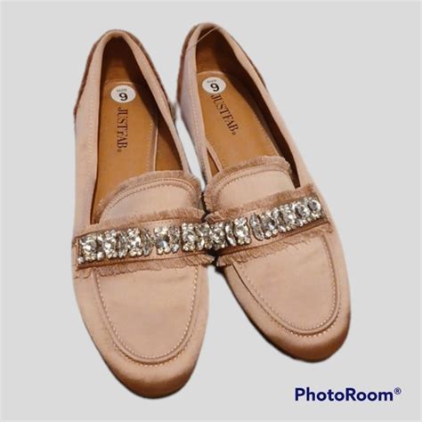 JustFab | Shoes | Justfab Loafer Cream Color 9 | Poshmark