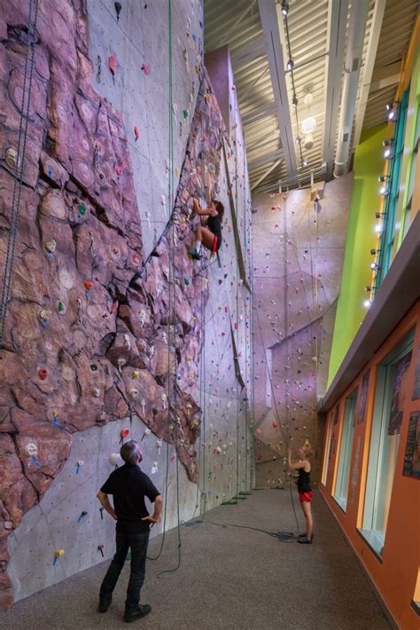 SUNY Cortland - Campus Rec Magazine