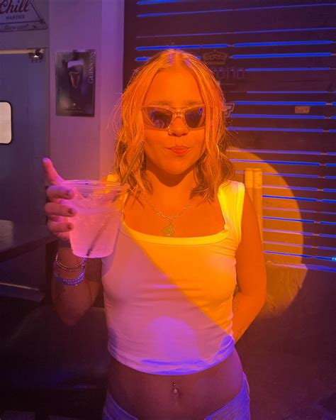 rylie🫧🦋🍬👾 (@rylie.andersonnn) • Instagram photos and videos