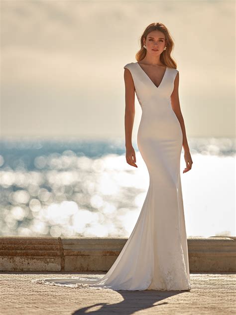 Robe de mariée Près du corps ~ Ermina ~ Marseille Port-de-Bouc Aubagne