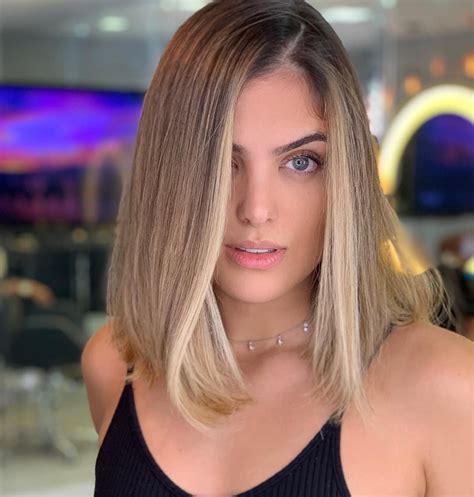 Cabelo Curto Loiro Medio