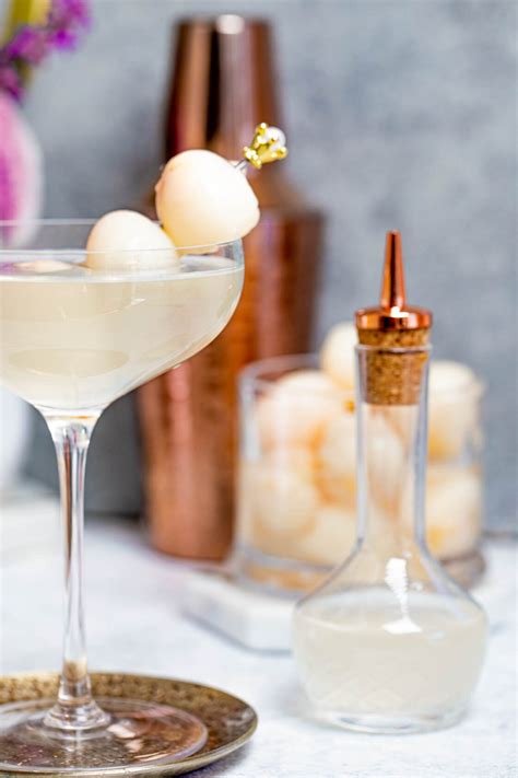 Lychee Martini - Mixop