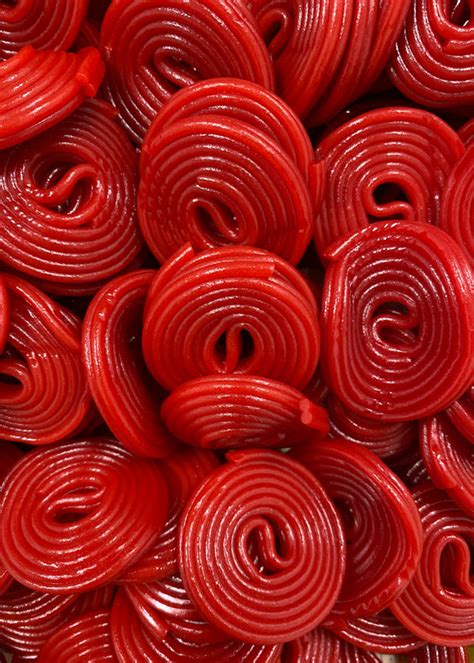 Strawberry Wheels – Lollyworld NZ