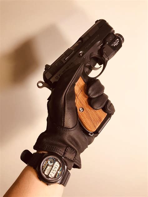 Pistol, Watch & Mechanix Glove could be a new trend. : r/guns