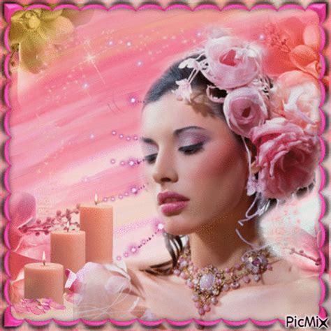 woman pink - PicMix