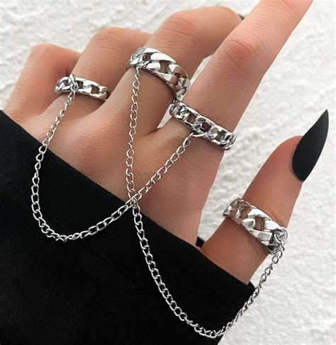 Набор колец с цепями 4 штуки бижутерия серебристый Fashion Jewelry ...