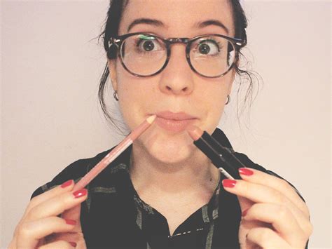 listen   art  face   canvas