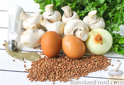 Рецепт: Гречневая каша "Сименуха" с грибами и яйцами на RussianFood.com
