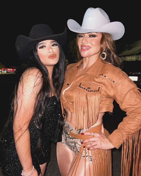 Alejandra Rojas - Feliz Día internacional de la mujer ️ #8marzo #