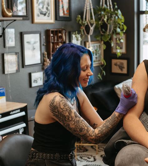 Krista Marie - Tattoo Artist (@sunhoundink) • Instagram photos and videos