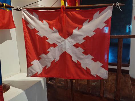 Can anyone identify this flag? See in a historic museum in Ecuador : r