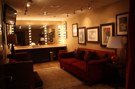 Basement dressing room – Artofit