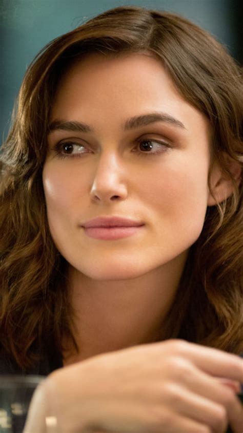 Discover which womens hairstyles 2025 will suit your face shape 28