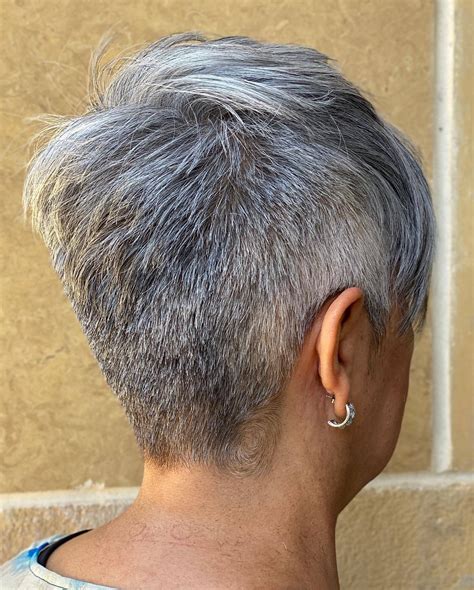 Asymmetrical Pixie Undercut