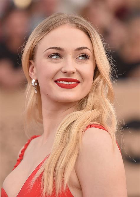 Photos Top 10 Sophie Turner Instagram Pics - vrogue.co
