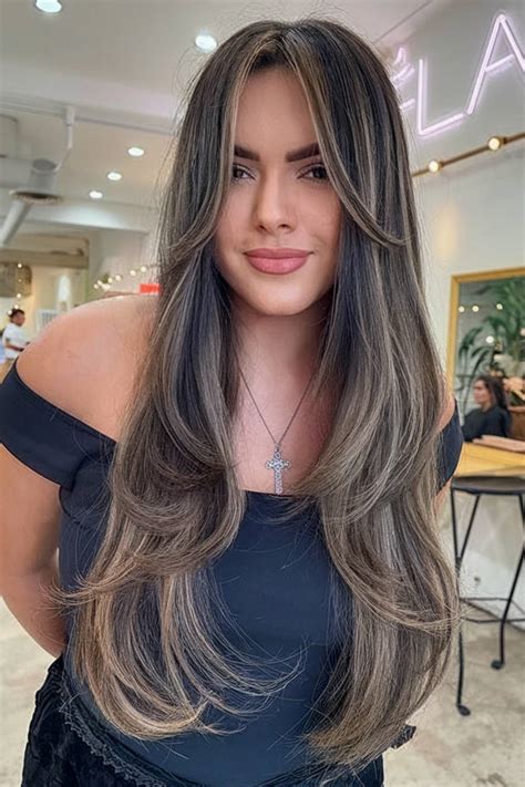 15+ Ideas for Long Straight Hair with Curtain Bangs - Kappers Magazine