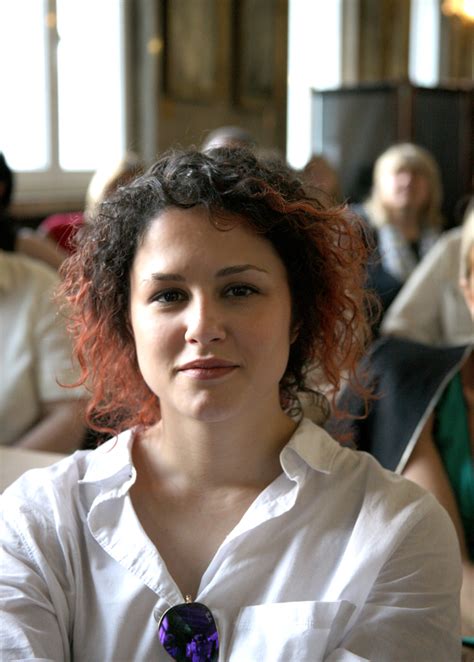 С ЛИРИКАТА НА АННА МАРИЯ ГЮЗЕЛЕВА В КЛУБ „ПИСМЕНА” - Национална ...