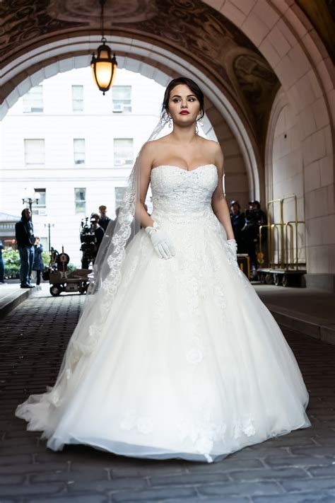 Selena Gomez's Wedding Dress in Only Murders in the Building | PS Fashion
