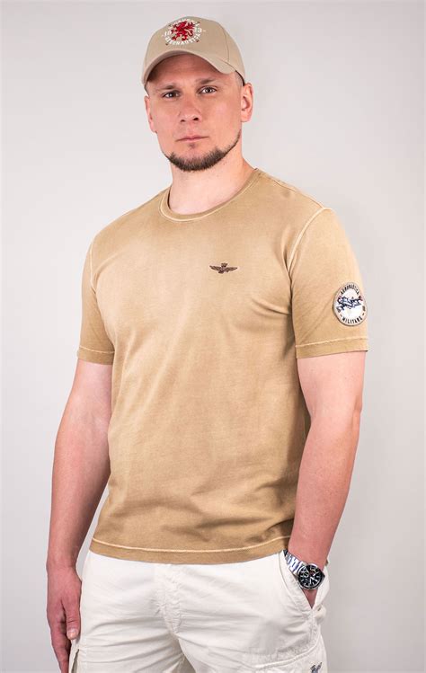 Футболка AERONAUTICA MILITARE vintage aircraft mechanic SS 24/IN peanut ...
