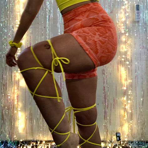 Leg Wraps – Sequinpolarbears