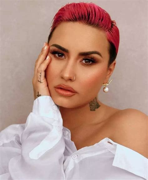 Uma Nova Era para Demi Lovato. Entenda a trajetória de Demi Lovato ...