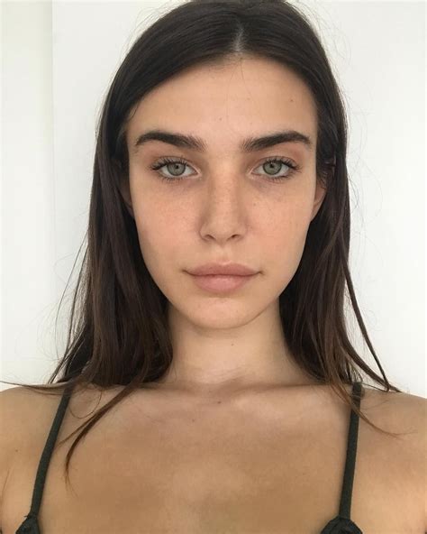 Charlotte🕷D’Alessio on Instagram: “digitals” | Charlotte dalessio