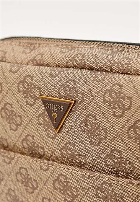 Сумка мужская Guess (Гесс) HMTOLOP4258 купить за 12899 руб.