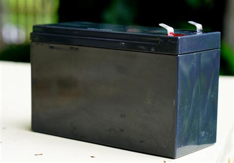 What Are Some of the Benefits of UPS Battery? by Energy Control Systems ...